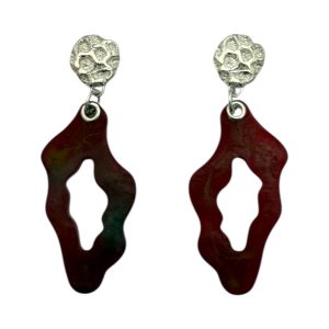 Swiggly Long Drop Earings - Maroon
