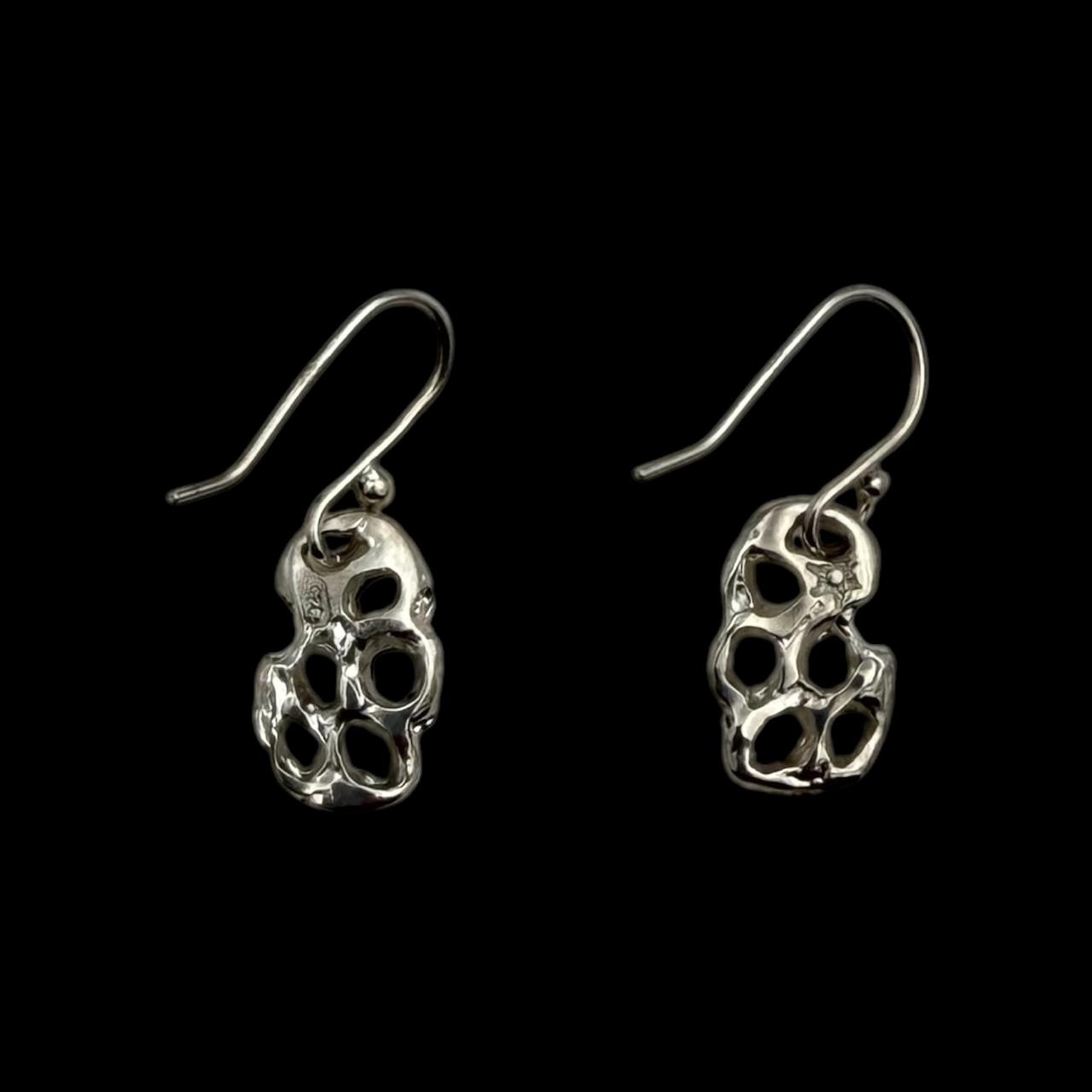 Small Rectangular Mesh Earrings - Image 3