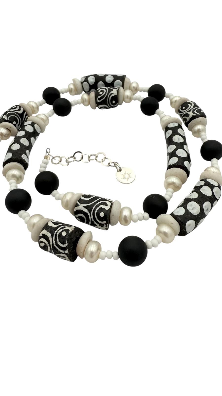 BEADED NECKLACE - Image 2