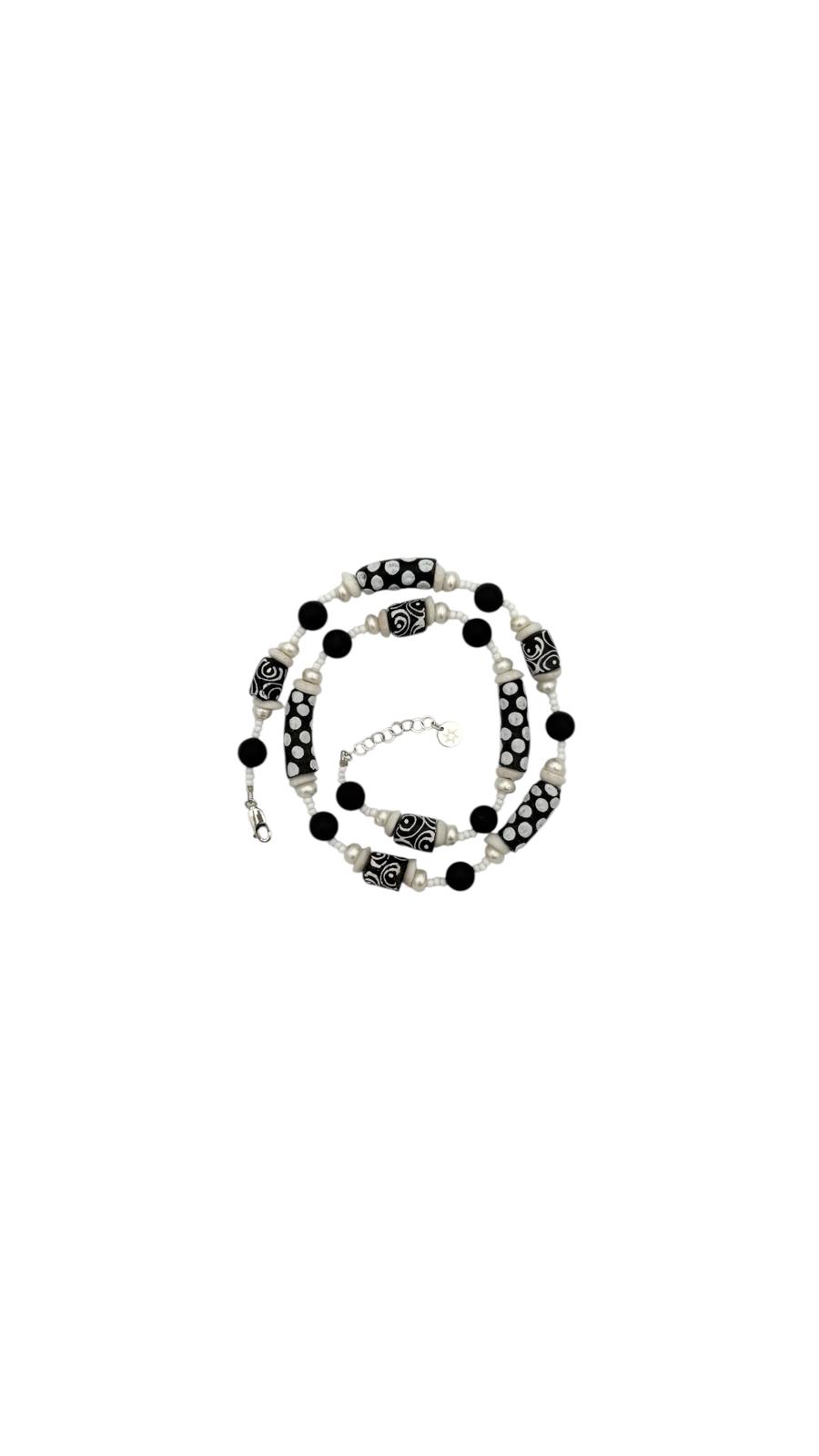 BEADED NECKLACE